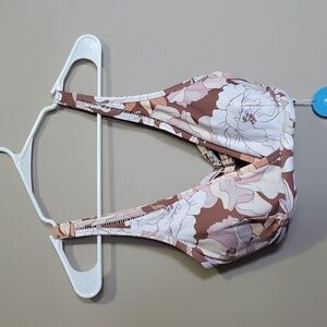 Cupshe bikini top size OX